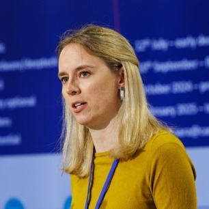 Sara Jones